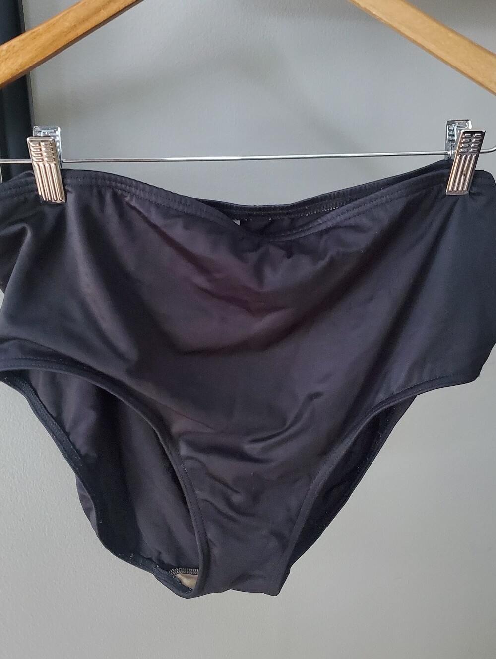 Body I.D black swim bottoms 2X